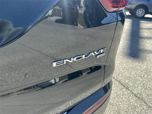 Used 2018 Buick Enclave Premium w/ Experience Buick Package image 9