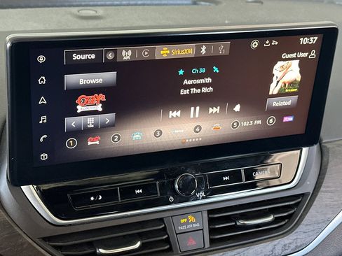 Certified 2023 Nissan Altima 2.5 SV w/ SV Premium Package FWD image 17