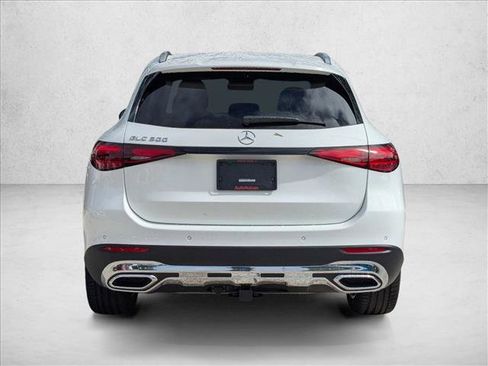 Certified 2026 Mercedes-Benz GLC 300 image 8