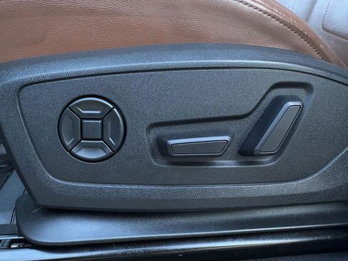 Used 2021 Audi Q3 2.0T Premium Plus w/ Premium Plus Package image 27