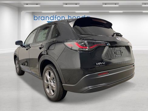 New 2026 Honda HR-V LX image 3
