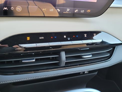 New 2026 Buick Enclave Preferred w/ Power Package image 31