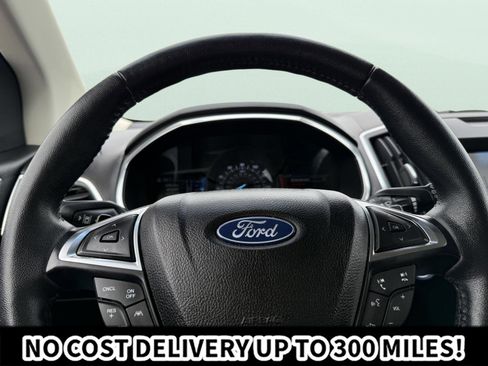 Used 2020 Ford Edge Titanium w/ Equipment Group 301A AWD/4WD image 21