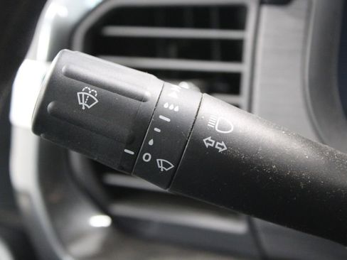 Used 2024 Ford F150 STX image 21