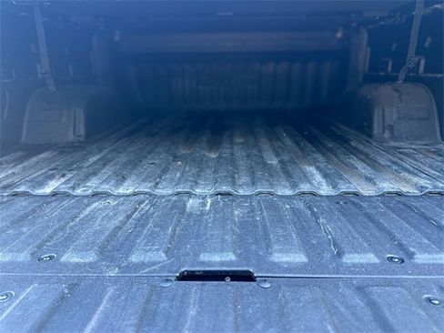 Used 2025 GMC Sierra 1500 AT4 w/ AT4 Premium Package image 27