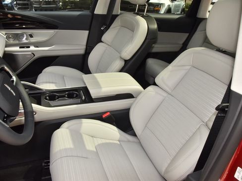 New 2026 Lincoln Nautilus Reserve AWD/4WD image 42