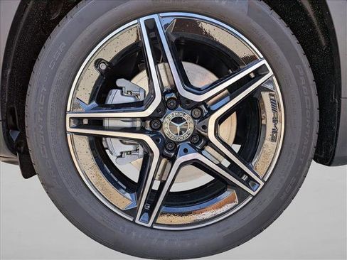 New 2026 Mercedes-Benz GLB 250 image 15