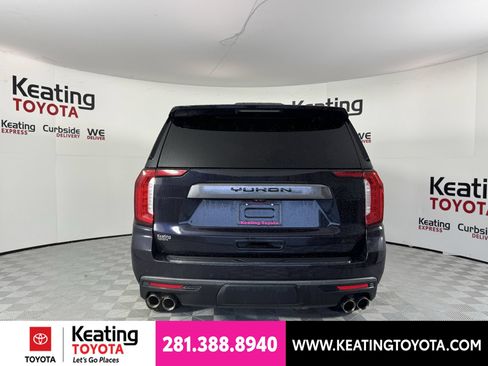 Used 2022 GMC Yukon Denali w/ Denali Premium Package AWD/4WD image 6