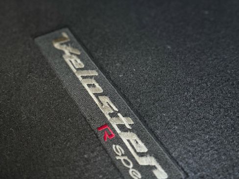 Used 2019 Hyundai Veloster Turbo R-Spec image 18