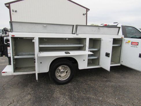 Used 2020 Ford F350 XL w/ Power Equipment Group RWD image 20