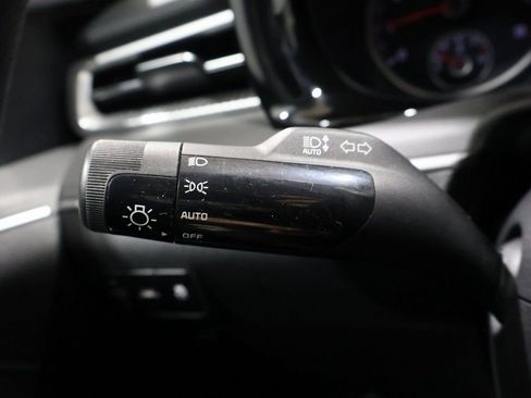 Used 2022 Kia K5 LXS image 34