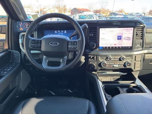 Used 2025 Ford F250 Lariat w/ Lariat Ultimate Package image 31