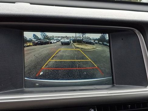 Used 2018 Kia Optima LX w/ 17" Alloy Wheels Package image 17