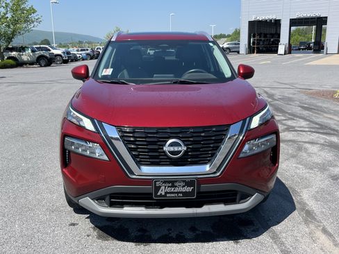 Used 2023 Nissan Rogue SV w/ SV Premium B Package AWD/4WD image 12