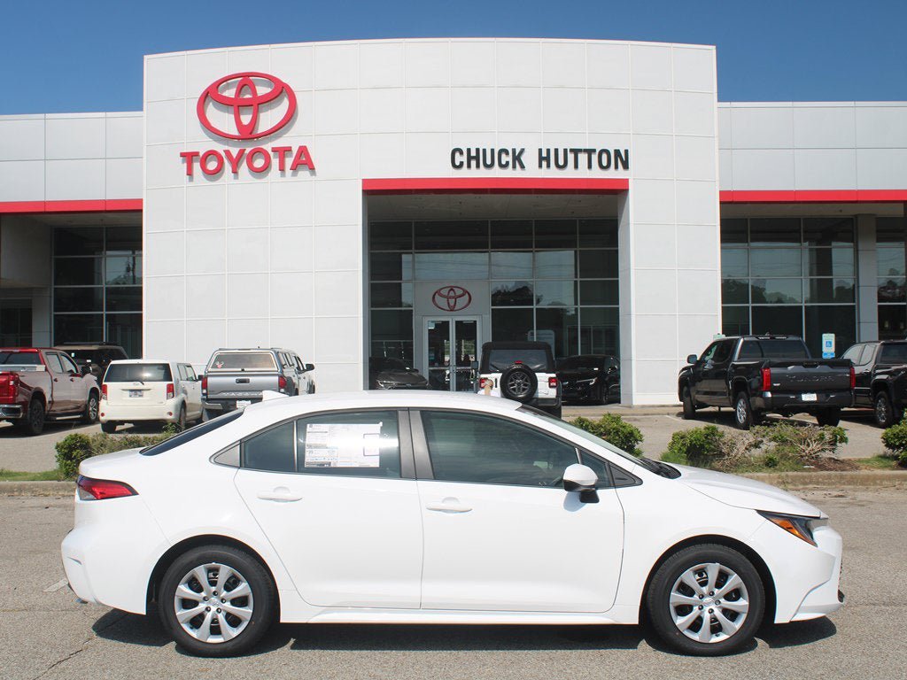 Certified 2026 Toyota Corolla LE FWD image 9