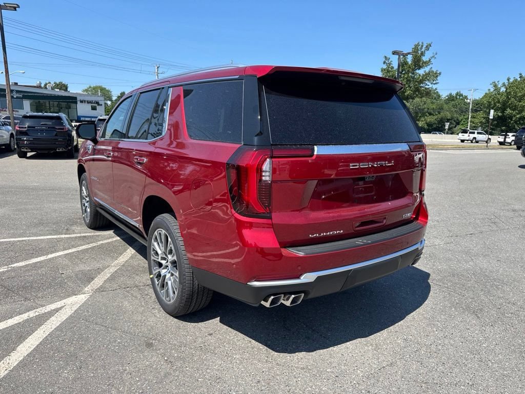 New 2026 GMC Yukon Denali w/ Denali Reserve Package AWD/4WD image 4