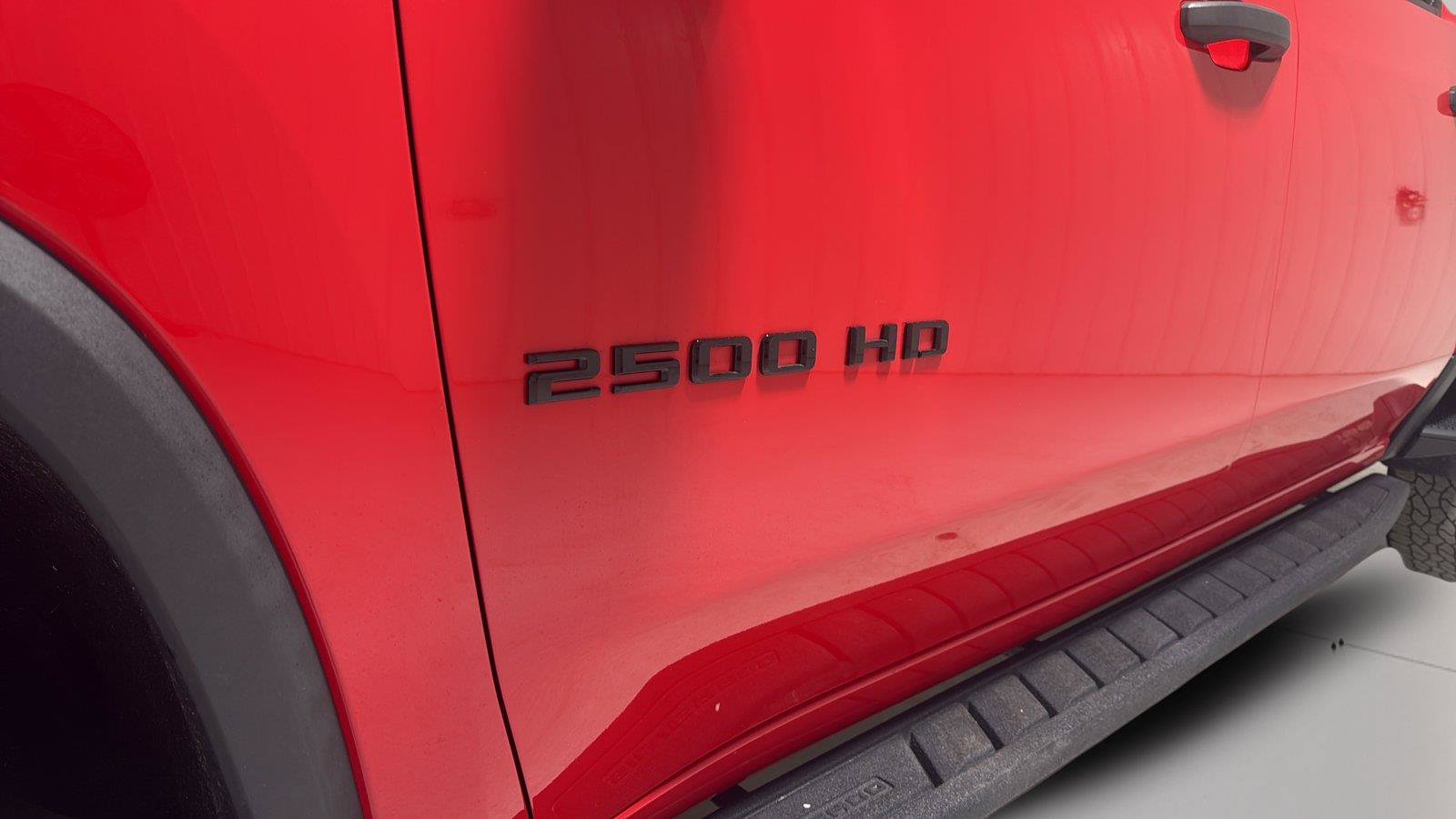 Used 2022 Chevrolet Silverado 2500 Custom w/ Custom Value Package AWD/4WD image 26