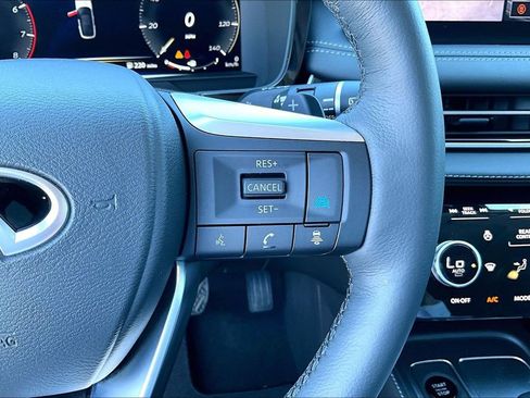 Certified 2026 INFINITI QX60 Luxe w/ Cargo Package FWD image 27