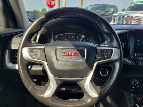 Used 2020 GMC Terrain SLE FWD image 17