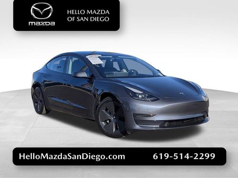 Used 2023 Tesla Model 3 Standard Range image 1