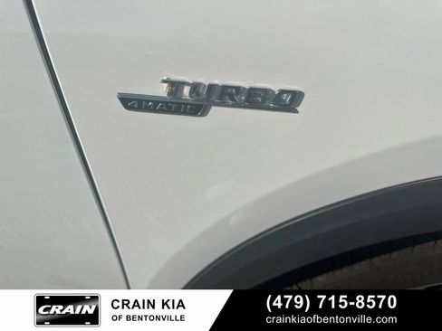 Used 2023 Mercedes-Benz GLA 35 AMG 4MATIC image 10