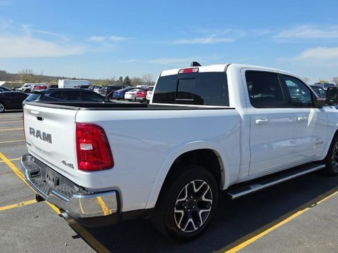 Used 2025 RAM 1500 Laramie AWD/4WD image 3