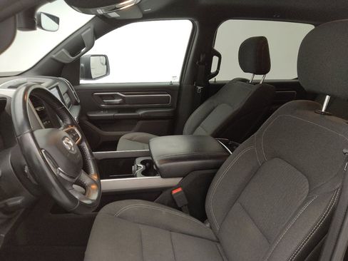 Used 2019 RAM 1500 Big Horn AWD/4WD image 17