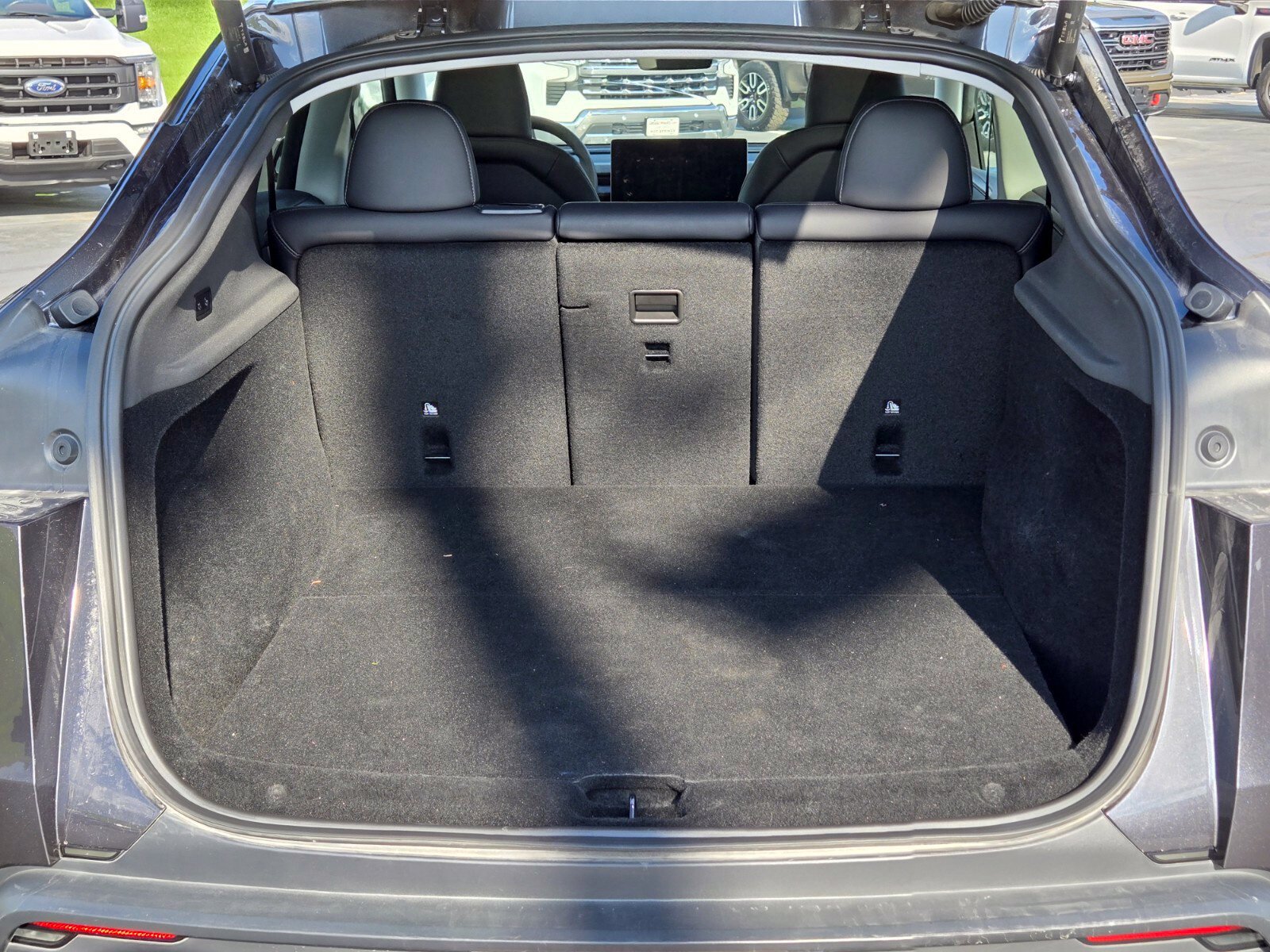 Used 2026 Tesla Model Y 2WD image 18