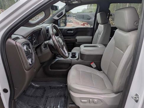 Used 2022 GMC Sierra 1500 SLT w/ SLT Premium Plus Package AWD/4WD image 15