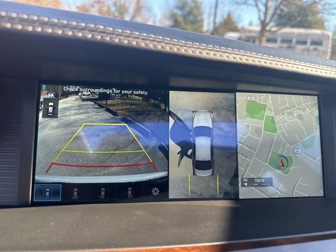 Used 2018 Genesis G90 3.3T Premium image 23