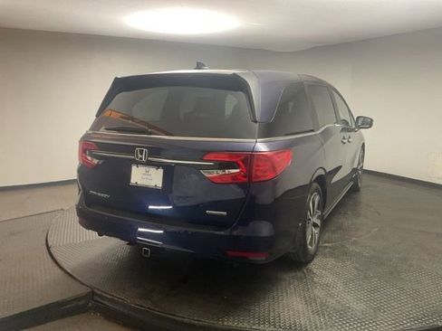 Certified 2024 Honda Odyssey Touring image 7