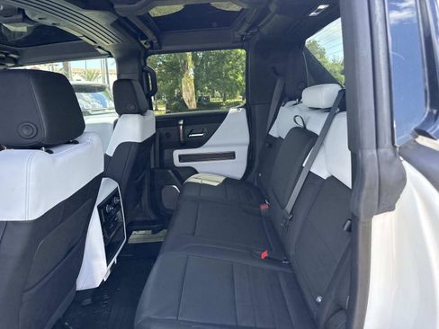 Used 2024 GMC Hummer EV 2X AWD/4WD image 13