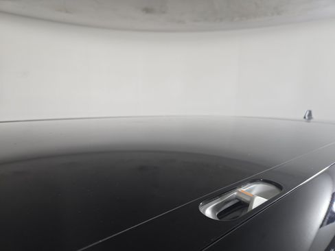 Used 2024 Rivian R1S Adventure AWD/4WD image 13