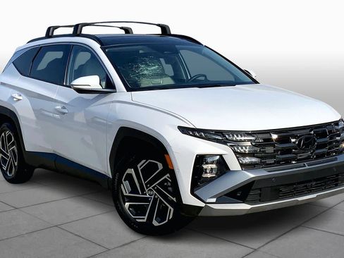 Used 2025 Hyundai Tucson Limited image 3