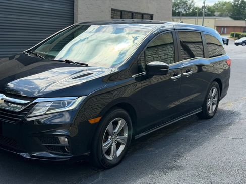 Used 2018 Honda Odyssey EX image 41