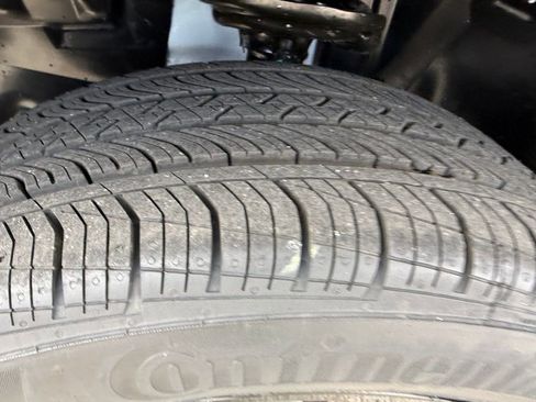 New 2026 Jeep Compass Latitude image 28