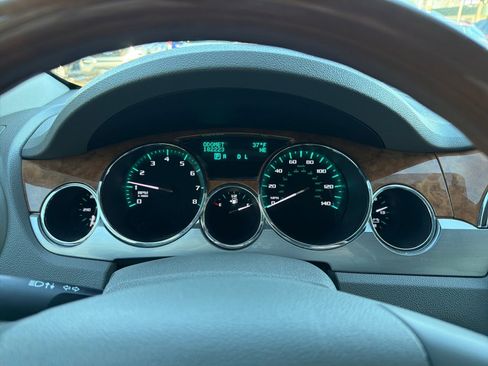 Used 2012 Buick Enclave Leather image 10