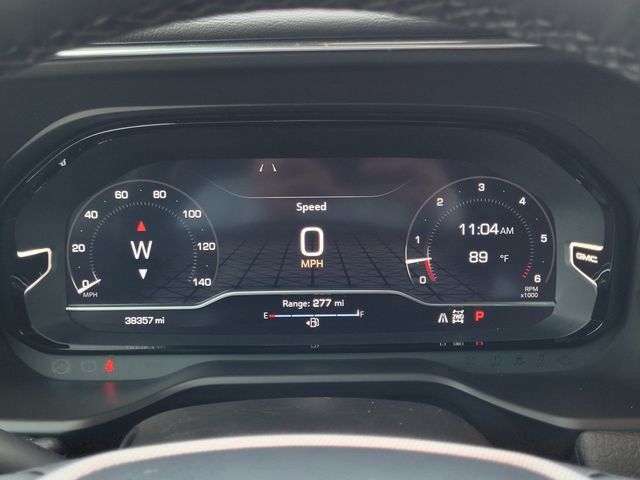 Used 2023 GMC Yukon Denali AWD/4WD image 21
