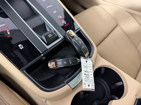 New 2026 Porsche Macan S AWD/4WD image 27