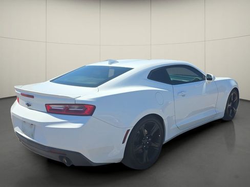 Used 2018 Chevrolet Camaro LT w/ RS Package image 8