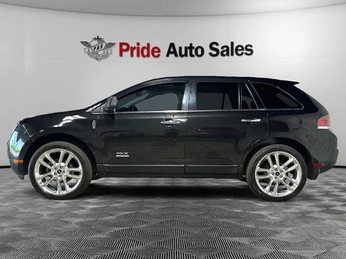 Used 2010 Lincoln MKX AWD image 4