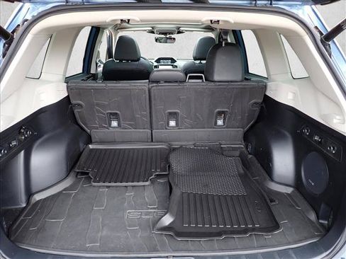 Used 2023 Subaru Forester Touring AWD/4WD image 8
