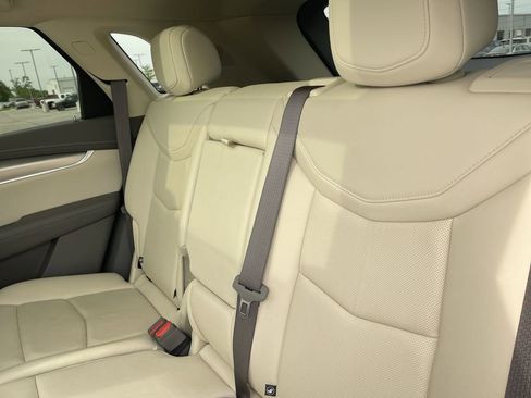 Used 2021 Cadillac XT5 Premium Luxury AWD/4WD image 28