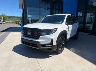 Used 2023 Honda Passport TrailSport video 1