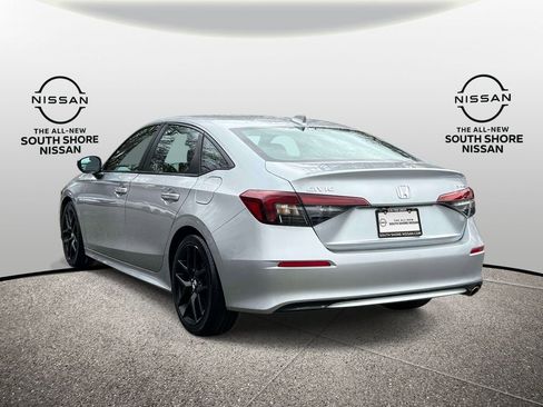 Used 2025 Honda Civic Sport image 8