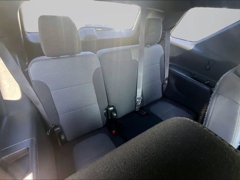 Used 2023 Chevrolet Traverse LT AWD/4WD image 27