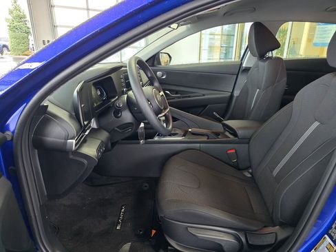 New 2026 Hyundai Elantra SE image 28