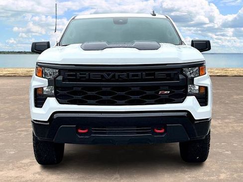 Used 2024 Chevrolet Silverado 1500 Custom Trail Boss image 2