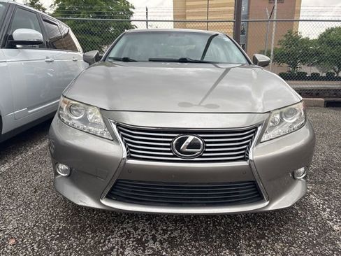 Used 2015 Lexus ES 350 w/ Premium Package FWD image 10