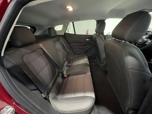 Used 2025 Chevrolet Trax LT image 22